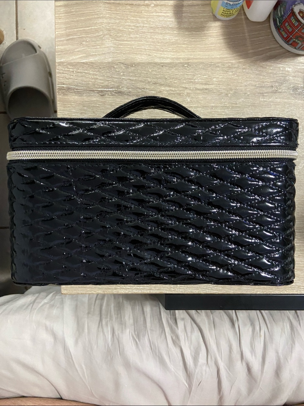 Vintage Elizabeth Arden Black Quilted Patent Cosmetic Case